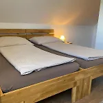 Haus Kampl - Grundlsee Apartment